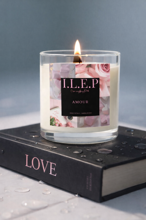 Amour 10oz Candle